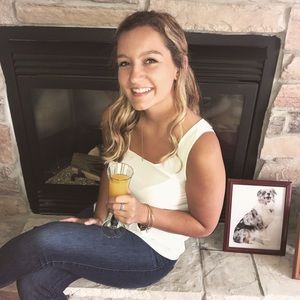 Meet your Posher, Melanie